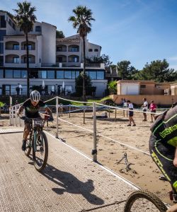F Darbellay 2018 Roc Azur 25